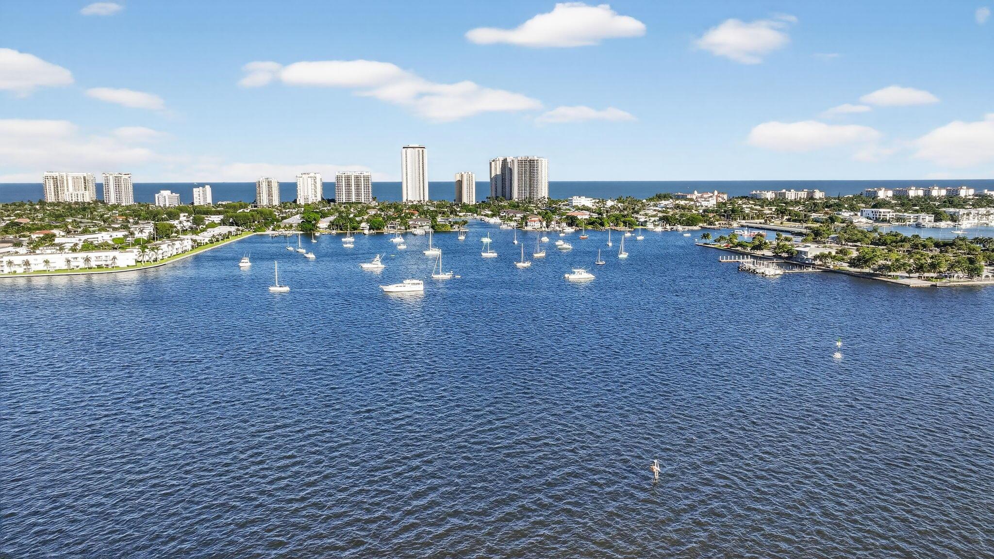 WILSHIRE EAST CONDOS - Residential Lease