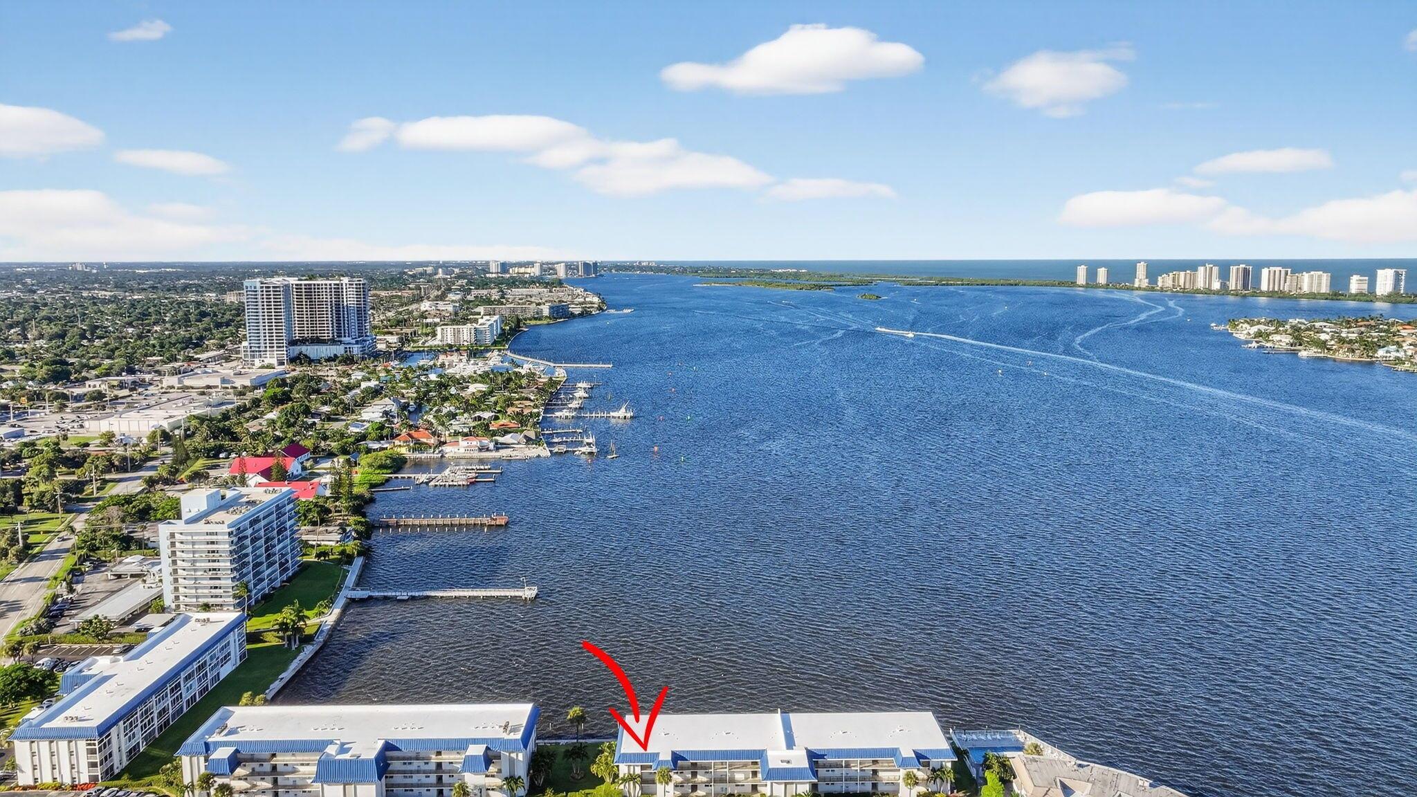 WILSHIRE EAST CONDOS - Residential Lease