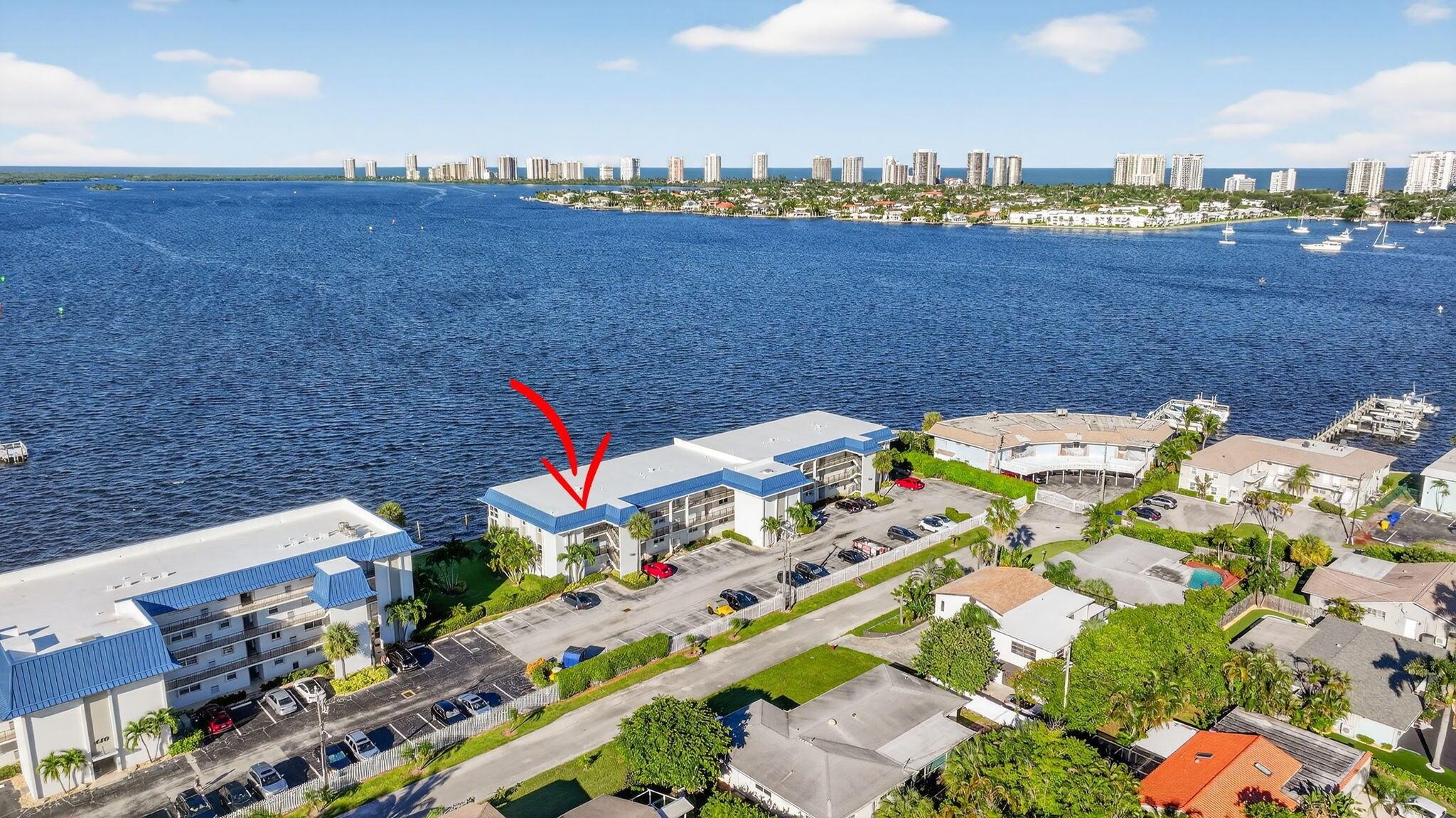 WILSHIRE EAST CONDOS - Residential Lease