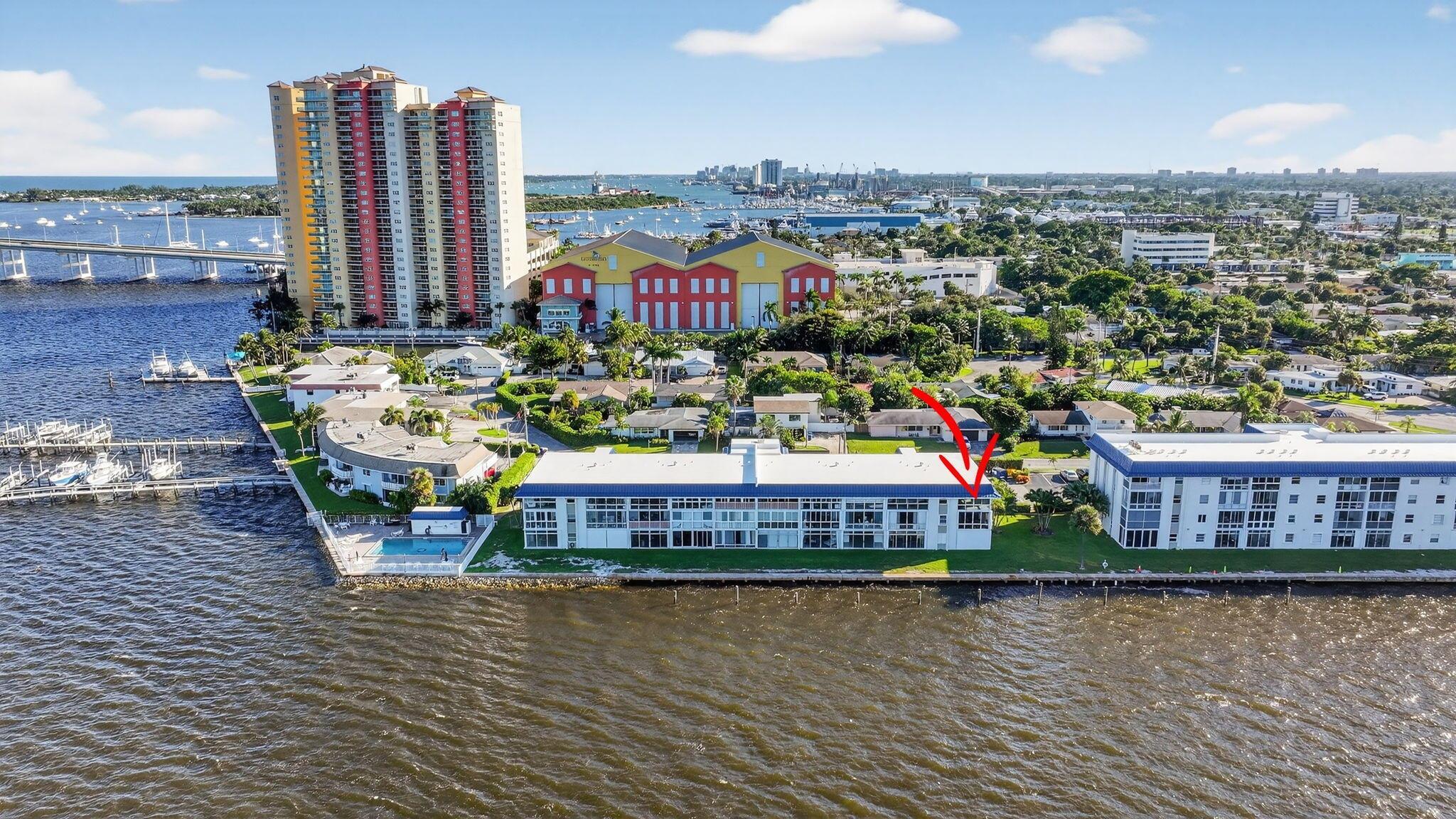 WILSHIRE EAST CONDOS - Residential Lease