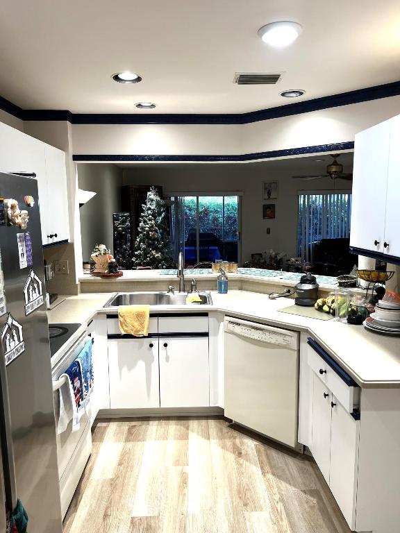 9416 Boca River Circle 9416