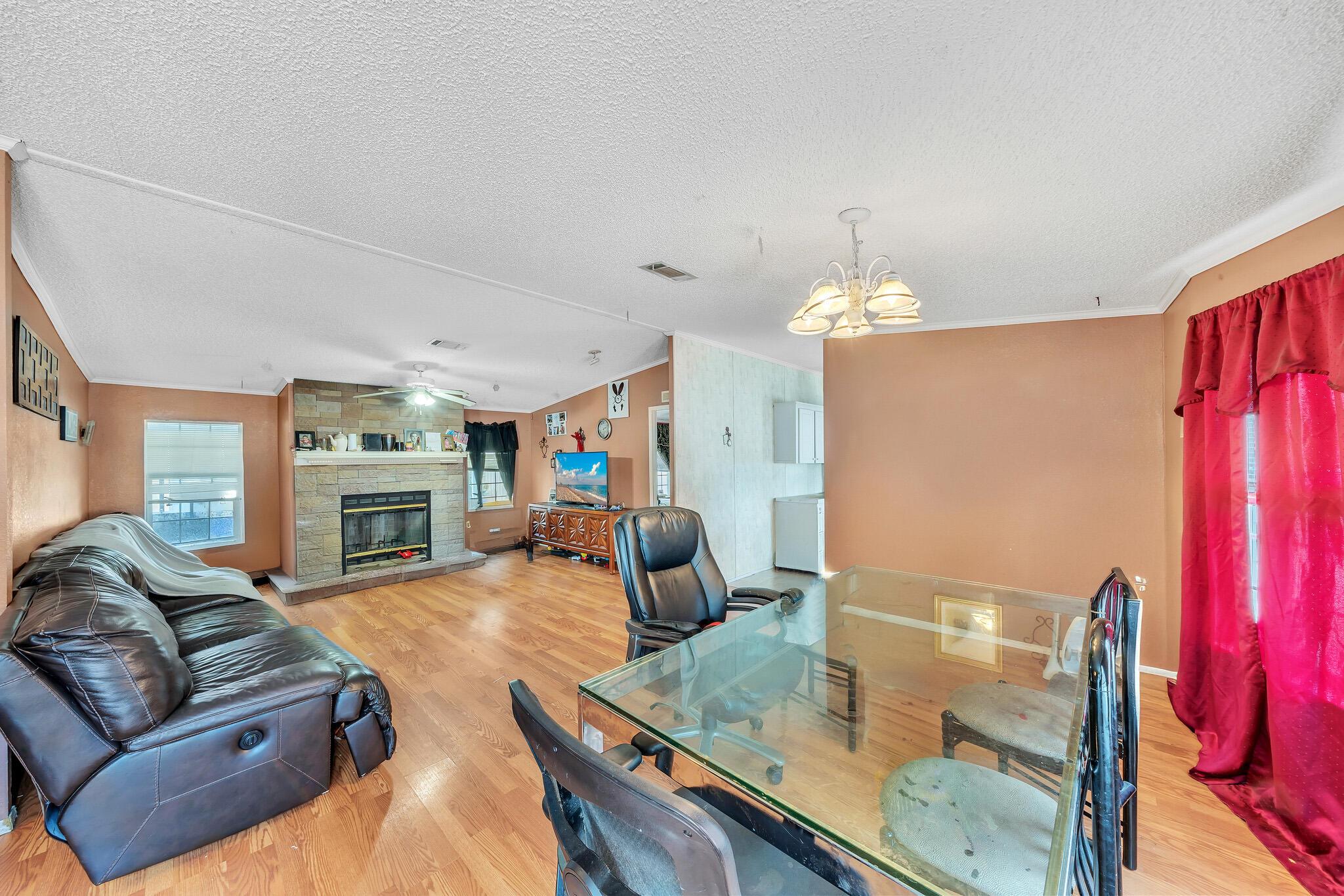 181 Plantation Boulevard NW