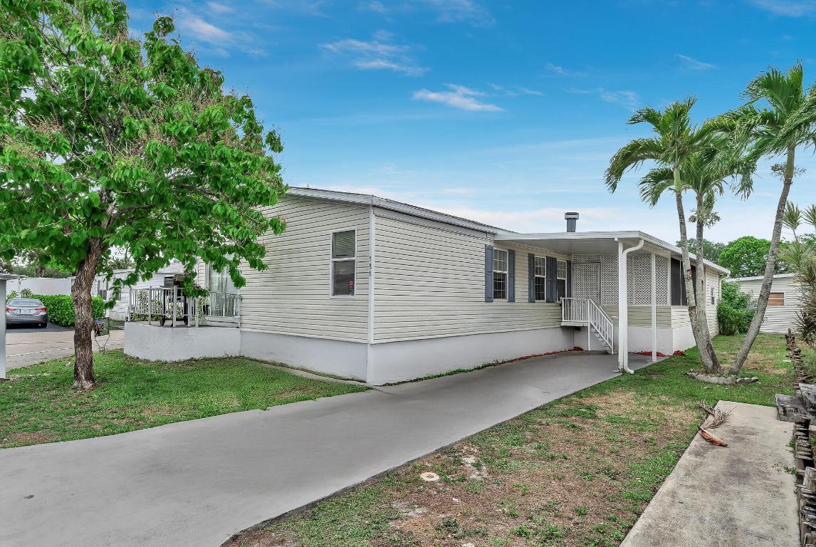 Palm Beach Plantation - Residential