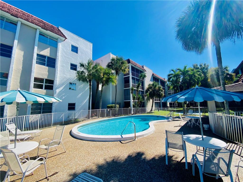 LAS VISTAS - Residential