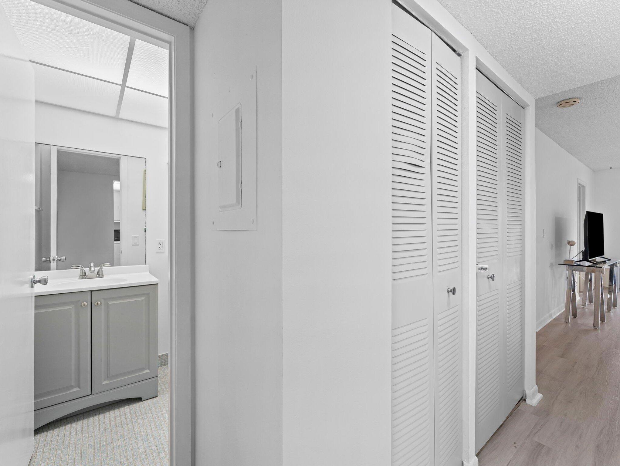 ROYAL PARK GARDENS III-F CONDO - Residential