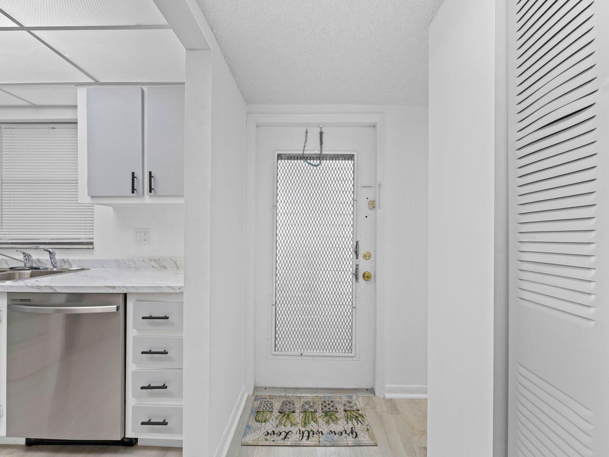 ROYAL PARK GARDENS III-F CONDO - Residential