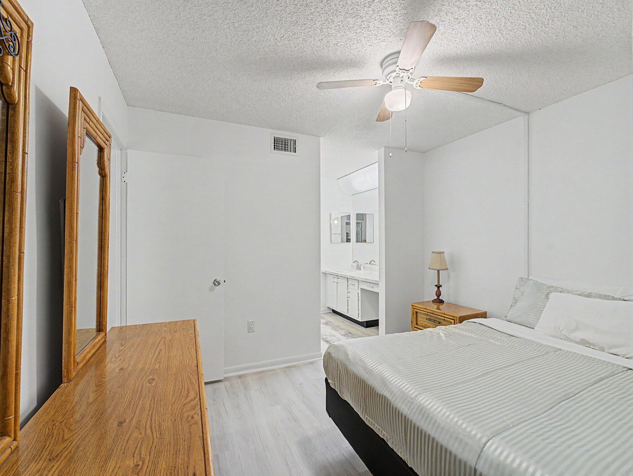 ROYAL PARK GARDENS III-F CONDO - Residential