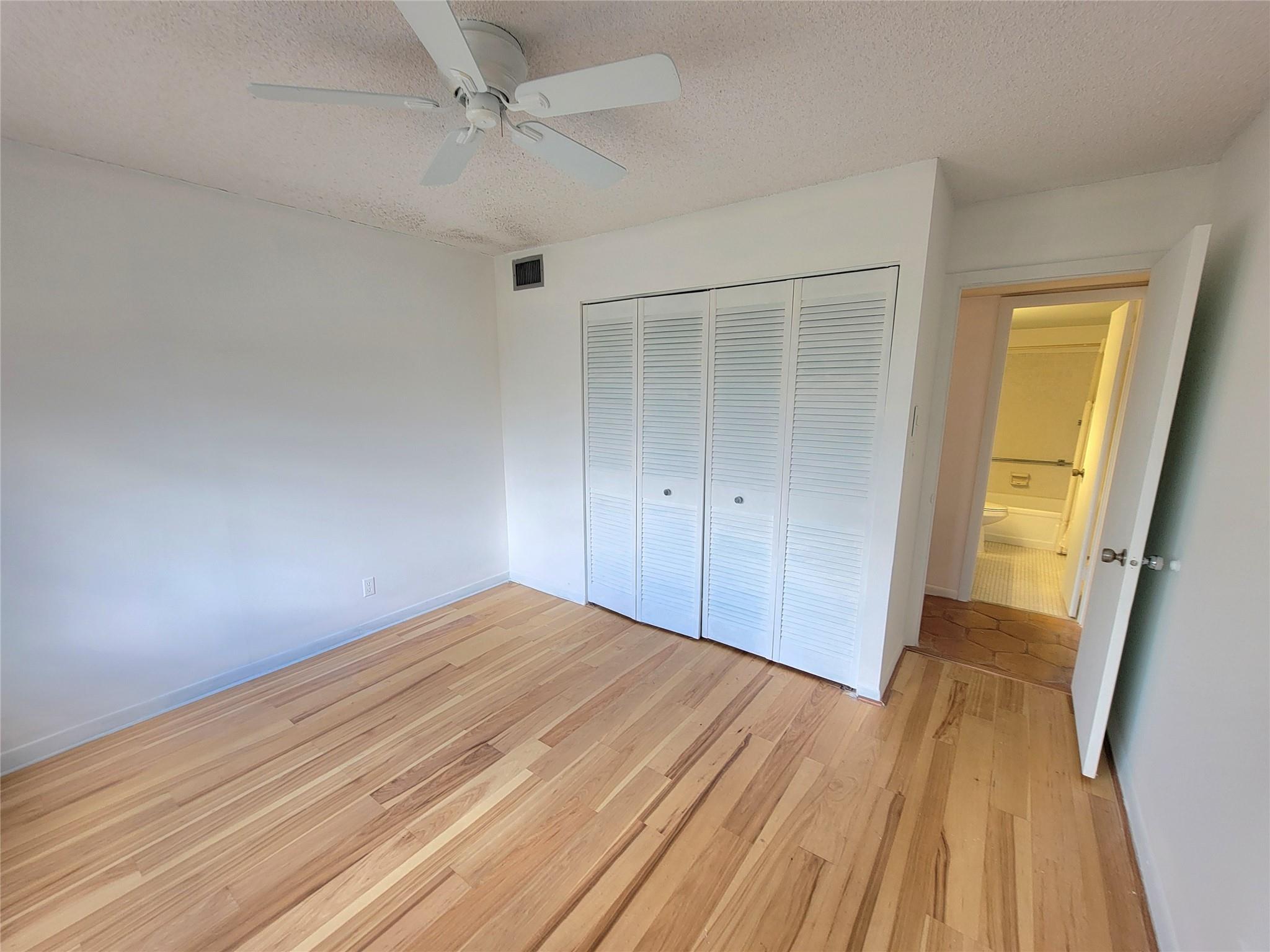 Oakbrook Village - Residential