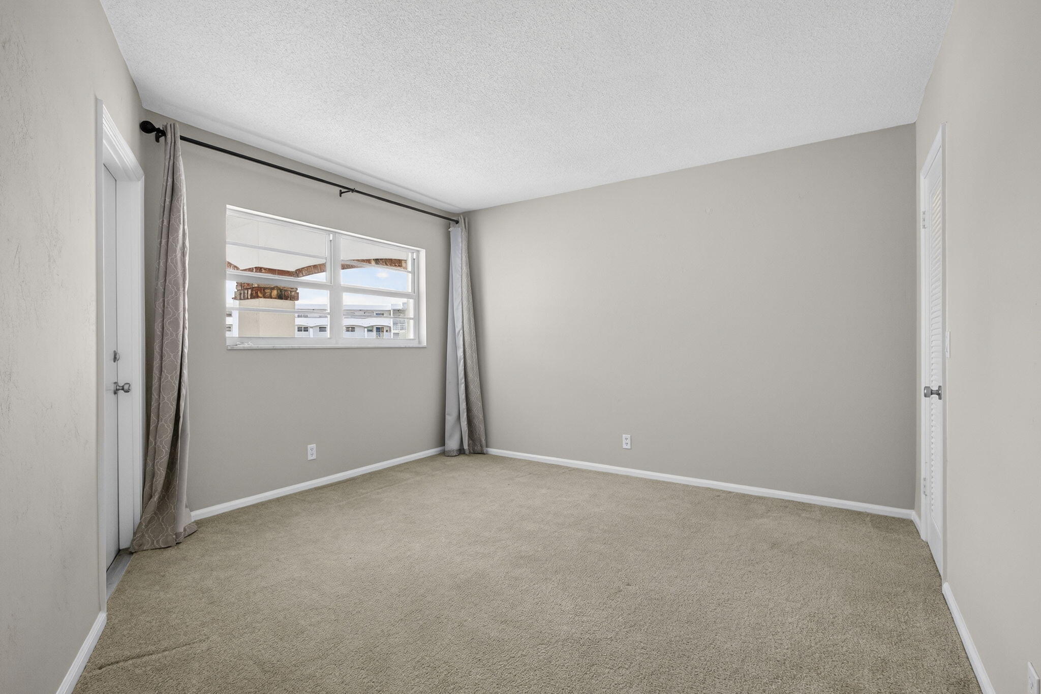 PORTS O CALL CONDO S A, B, C AND D - Residential