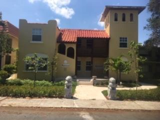 BEAUTIFUL STUDIO APARTMENT ACROSS FROM BRYANT PARK AND THE INTRACOASTAL. BOAT RAMP AND FISHING MINUTES AWAY. WALK TO THE BEACH AND DOWNTOWN LAKE WORTH. ENJOY THE RESTAURANTS, SHOPS, ART GALLERIES, THEATRE AND MORE. INCLUDES WATER, ELECTRIC, AND CABLECALL ANDY FOR SHOWINGS