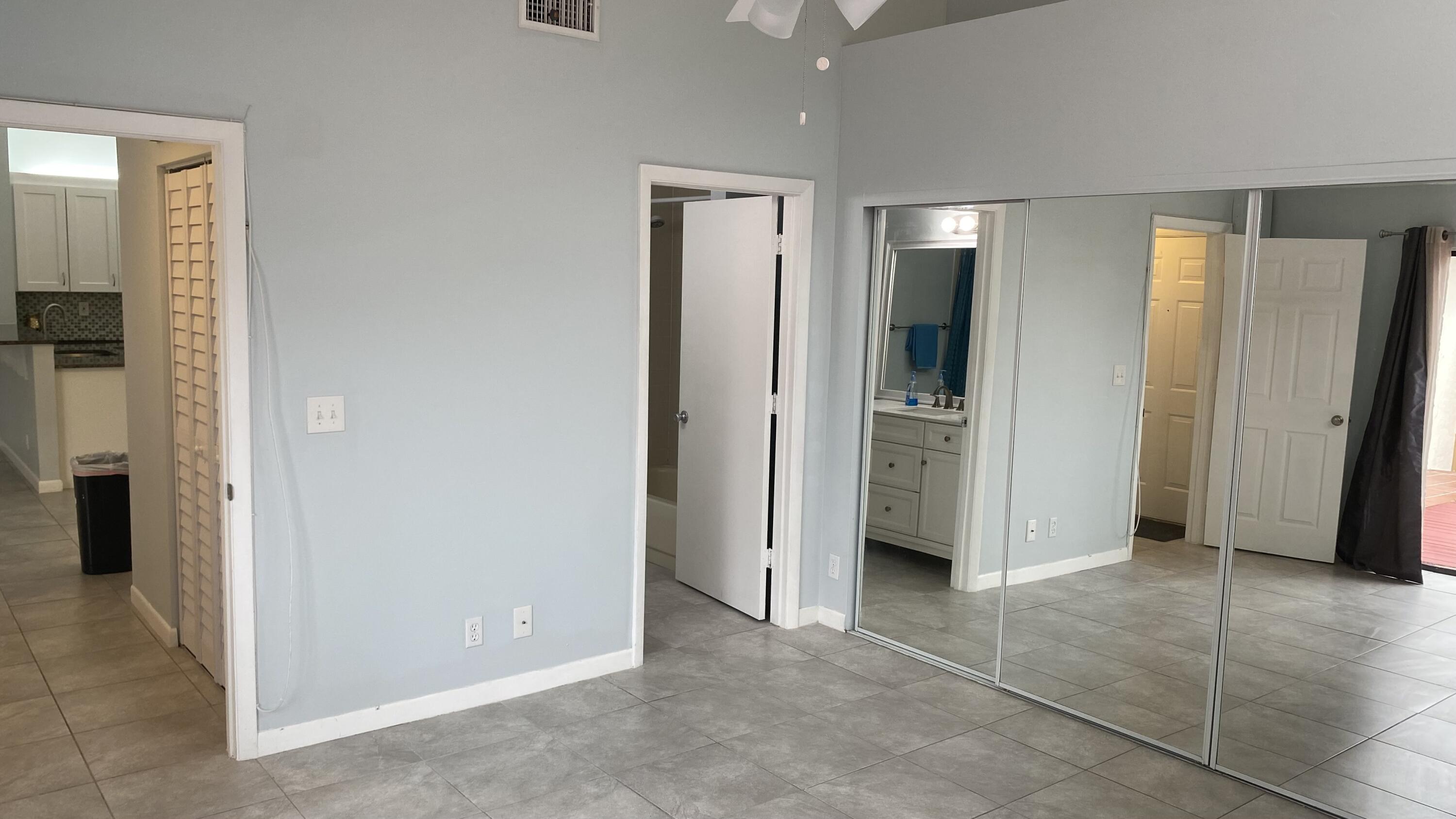 WESTCHESTER TOWNHOUSES - Residential