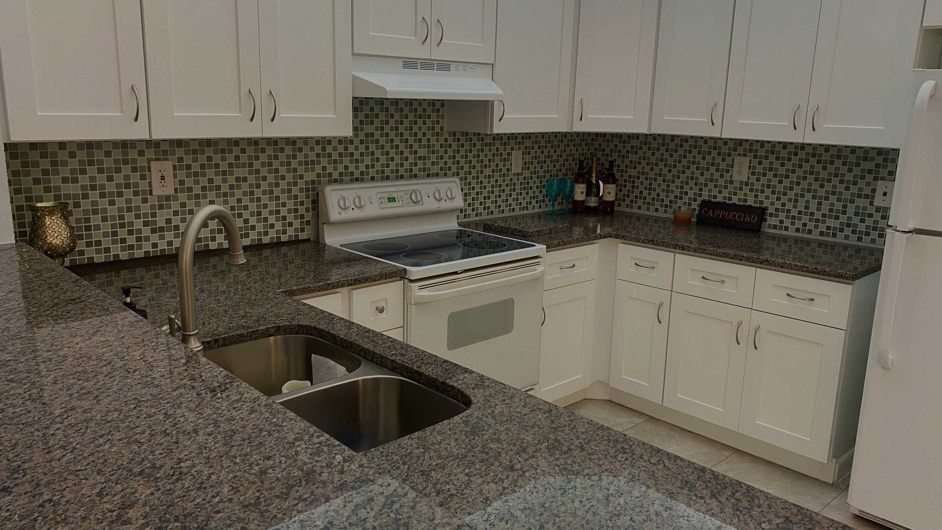 WESTCHESTER TOWNHOUSES - Residential