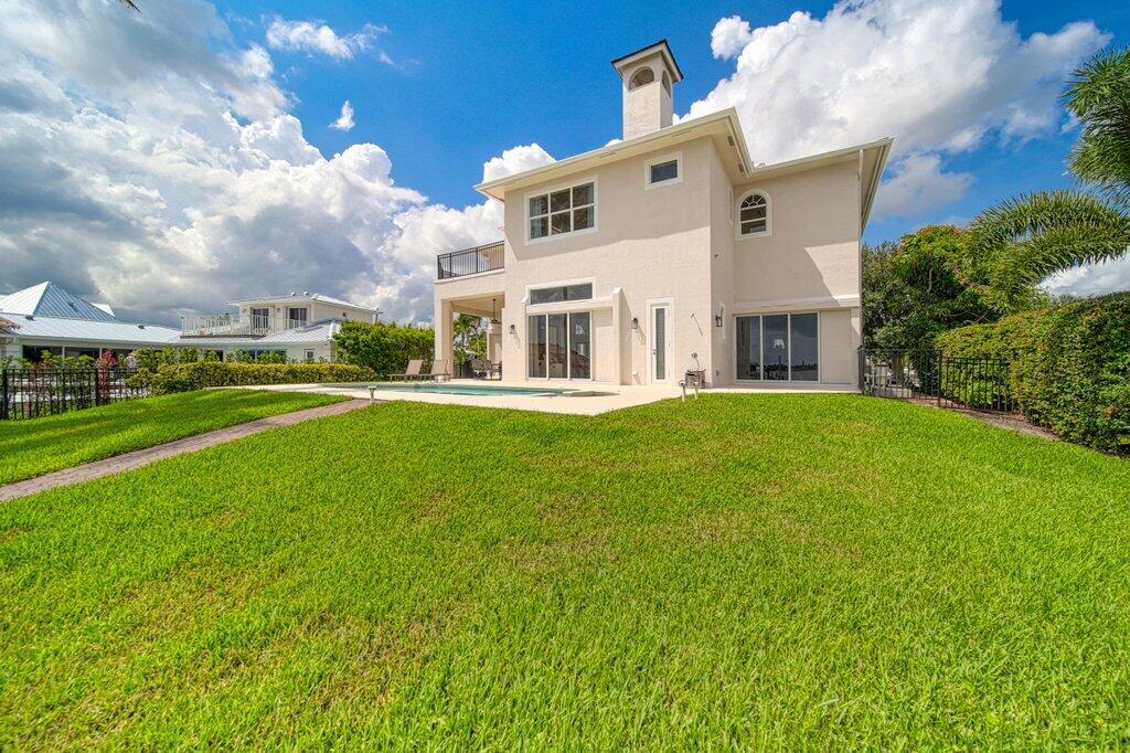 SEAGATE HARBOR - Residential