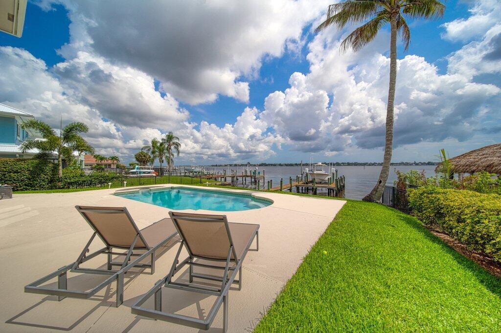 SEAGATE HARBOR - Residential