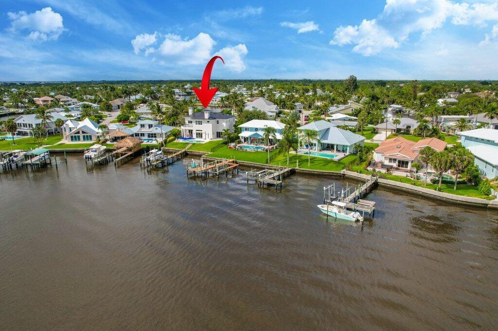 32 SW Riverway Boulevard
