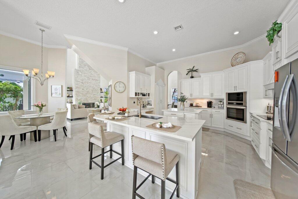 SEAGATE HARBOR - Residential