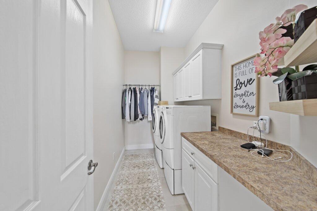 SEAGATE HARBOR - Residential