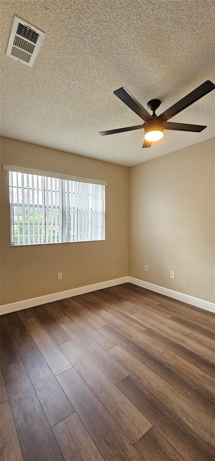 REFLECTIONS AT PEMBROKE P - Residential Lease