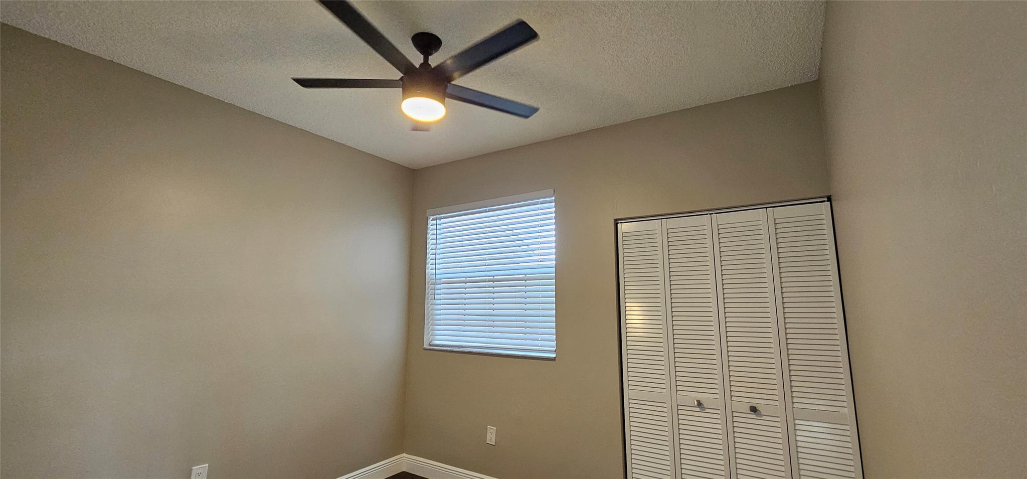 REFLECTIONS AT PEMBROKE P - Residential Lease