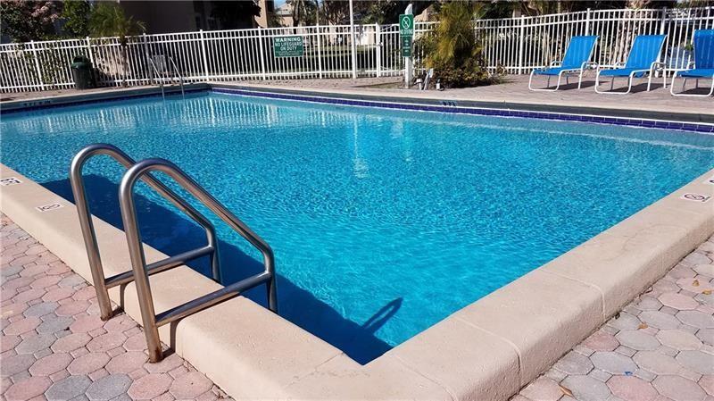 REFLECTIONS AT PEMBROKE P - Residential Lease