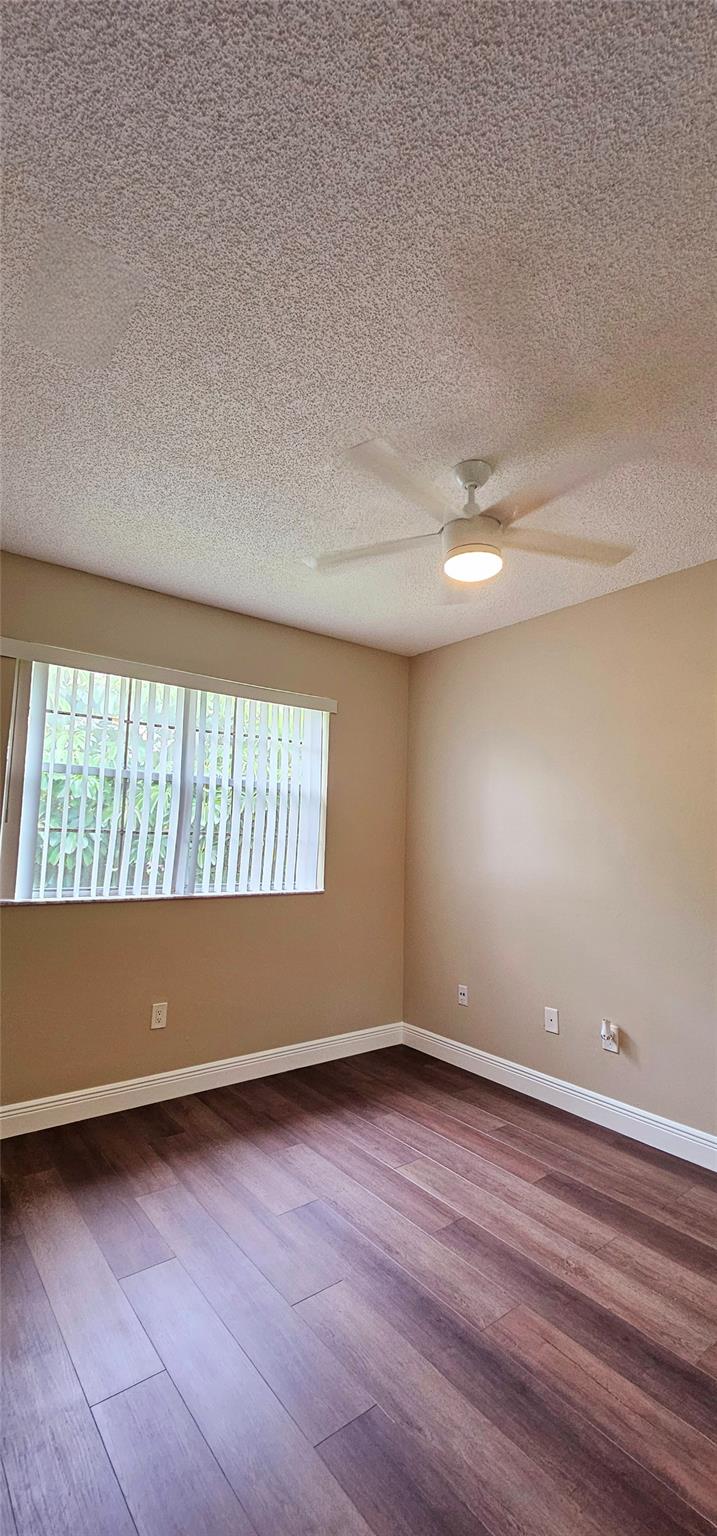 REFLECTIONS AT PEMBROKE P - Residential Lease