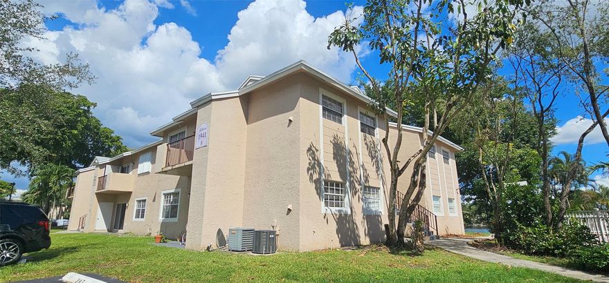 Beautiful second floor unit overlooking the pool. Quartz counters, stainless and tile backsplash. Vaulted ceilings , ceiling fans, all laminate and tile , freshly painted. Ample closets .. centrally located in the Reflections community... All the extra touches included. Close to the pool, Bayberry Lake, gym, tennis , clubhouse that is available for rent, hot tub , guest parking and BBQ grills. Watch the sun set from your patio ..Storage closet on the patio. Pasadena Elementary, Perry Middle and Flanagan High are your schools in addition to several charter schools in the area. Welcome home to Reflections at Pembroke Pines