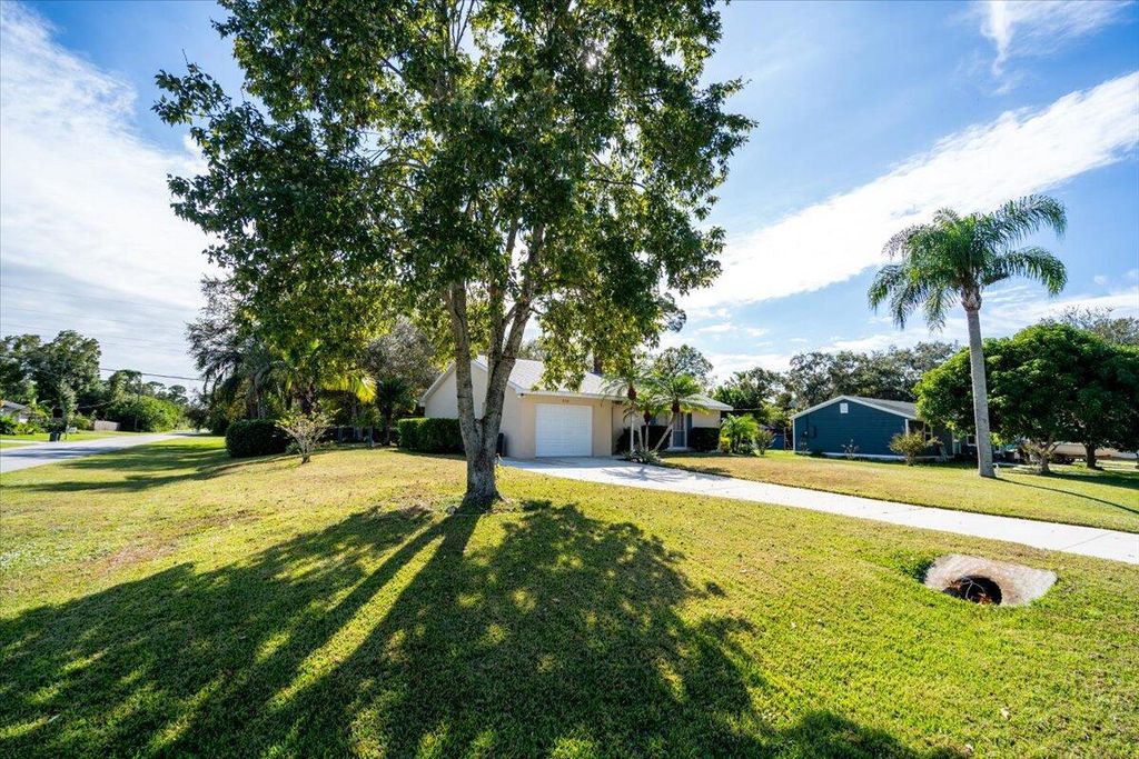 Photo of 8501 Paso Robles Boulevard, Fort Pierce, FL 34951 (MLS # R10935065)
