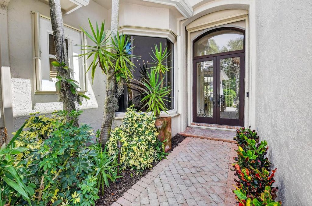 Photo of 7886 Villa D Este Way, Delray Beach, FL 33446 (MLS # R11127490)