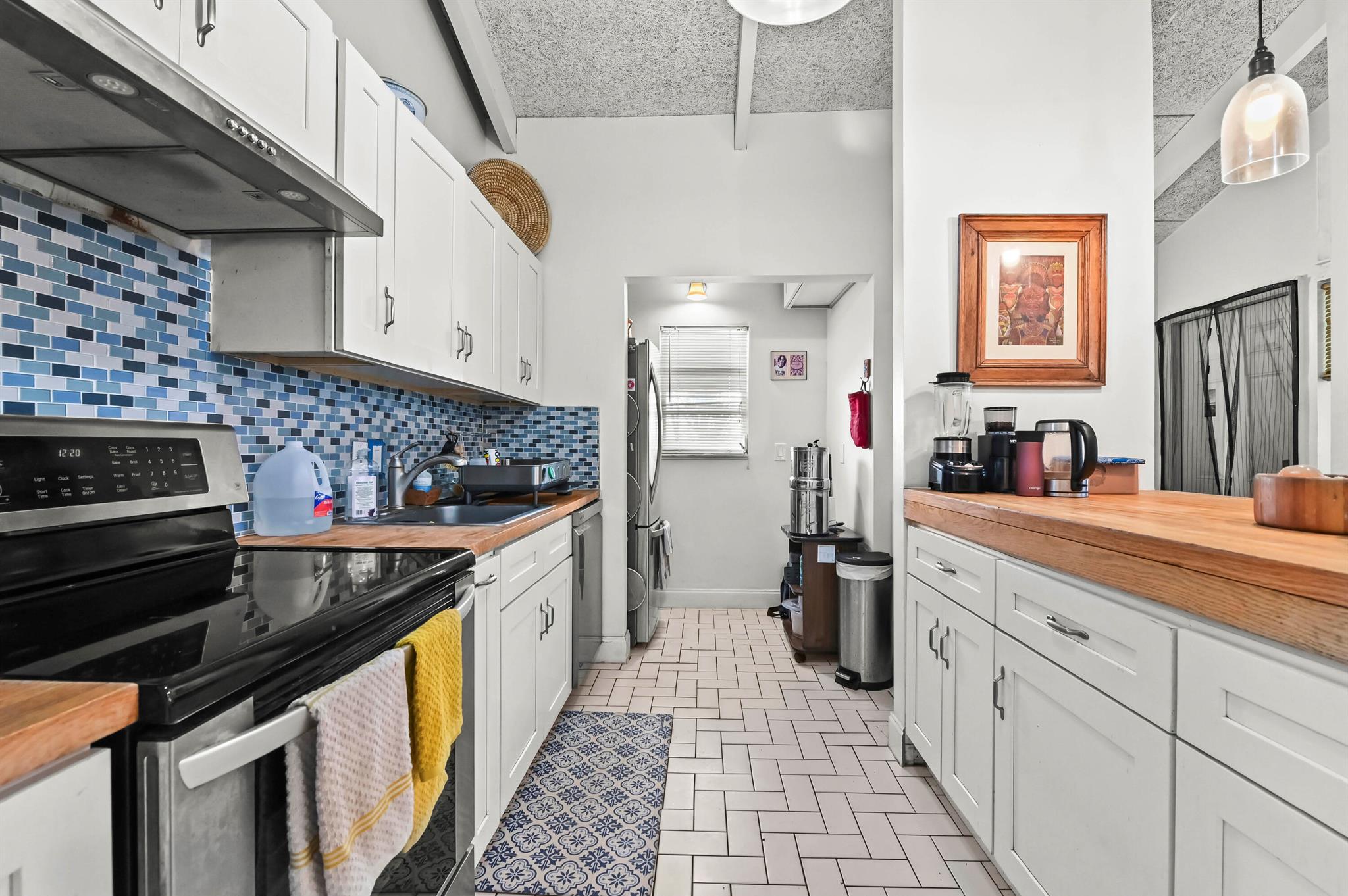 COLLEGE PARK - Residential