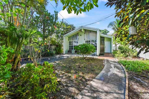 Featured picture for the property R11142756