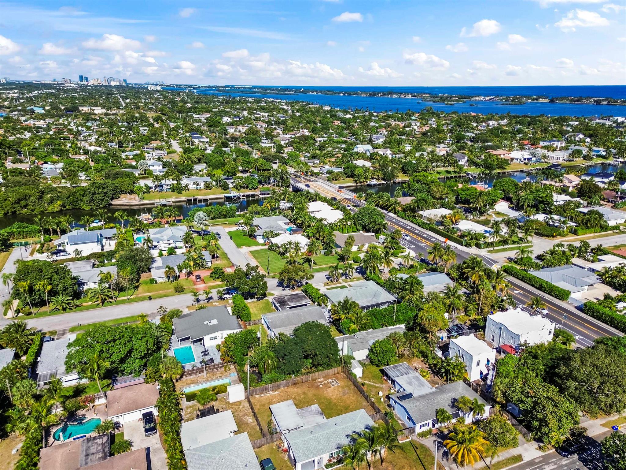COLLEGE PARK - Residential
