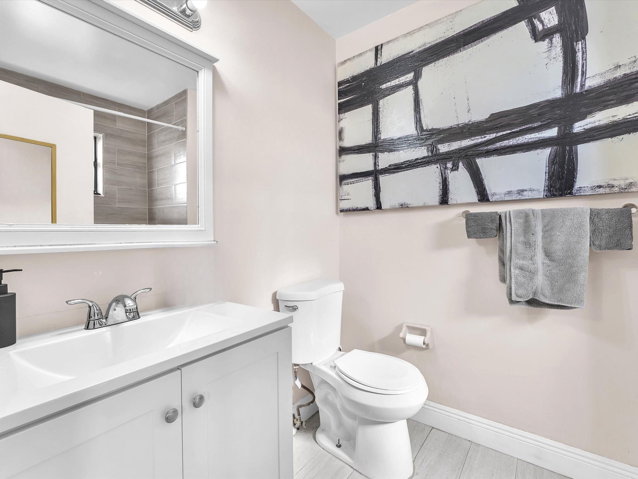 Castlewood 71-37 B - Residential Income