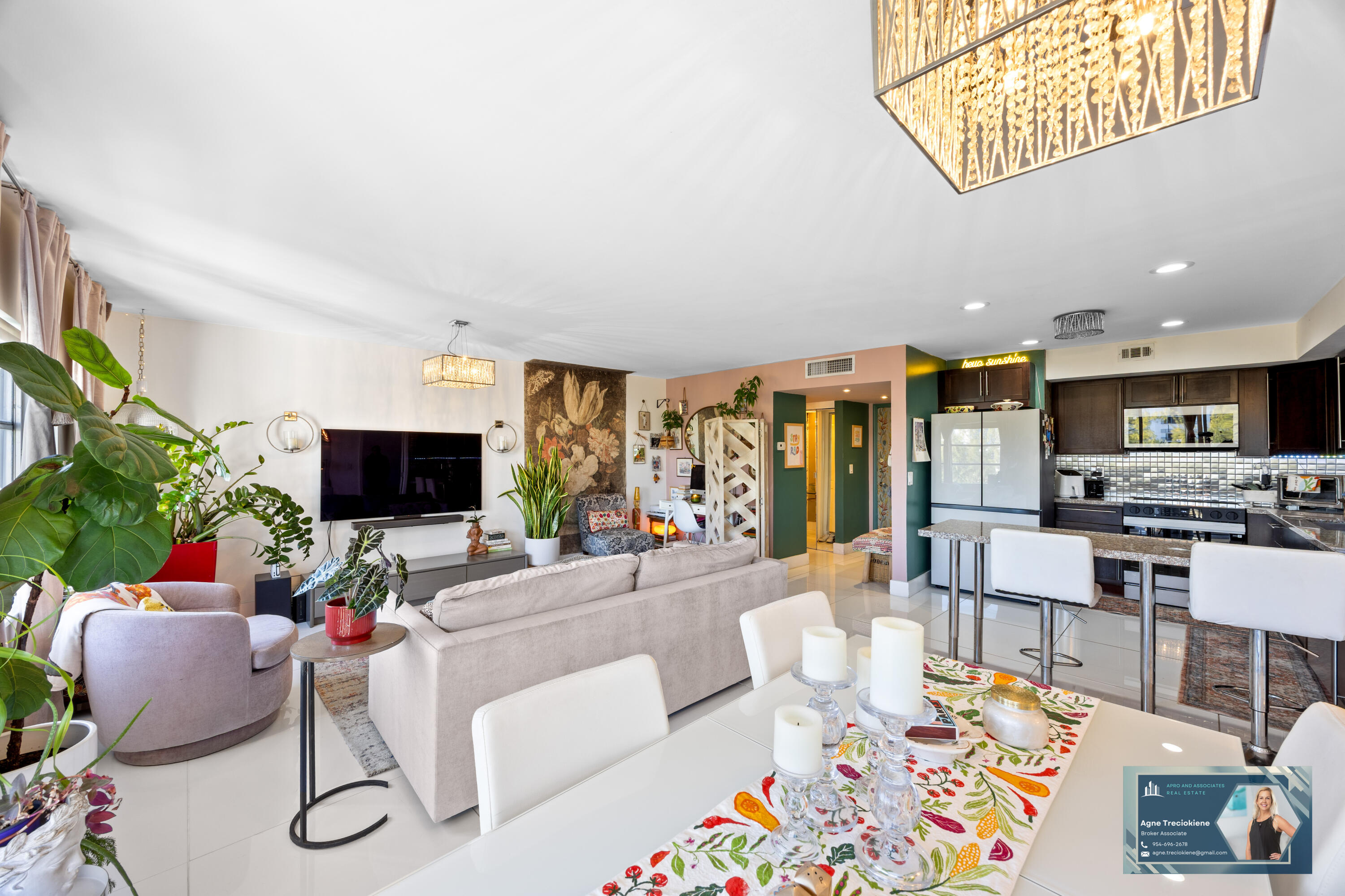 300 Diplomat Parkway 812