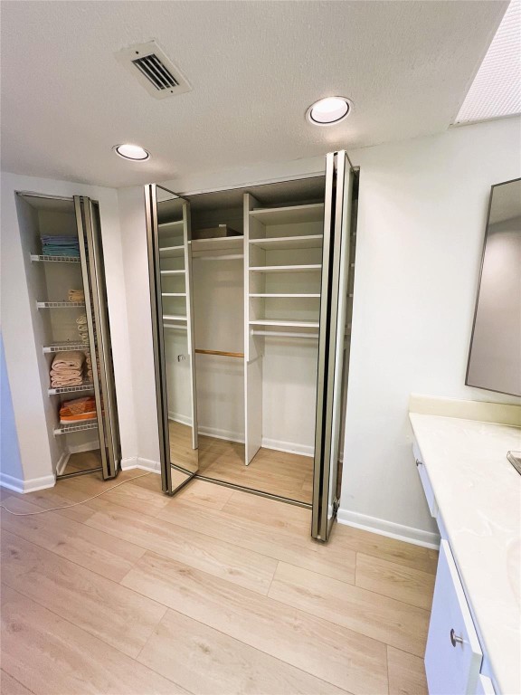 WYNMOOR - Residential