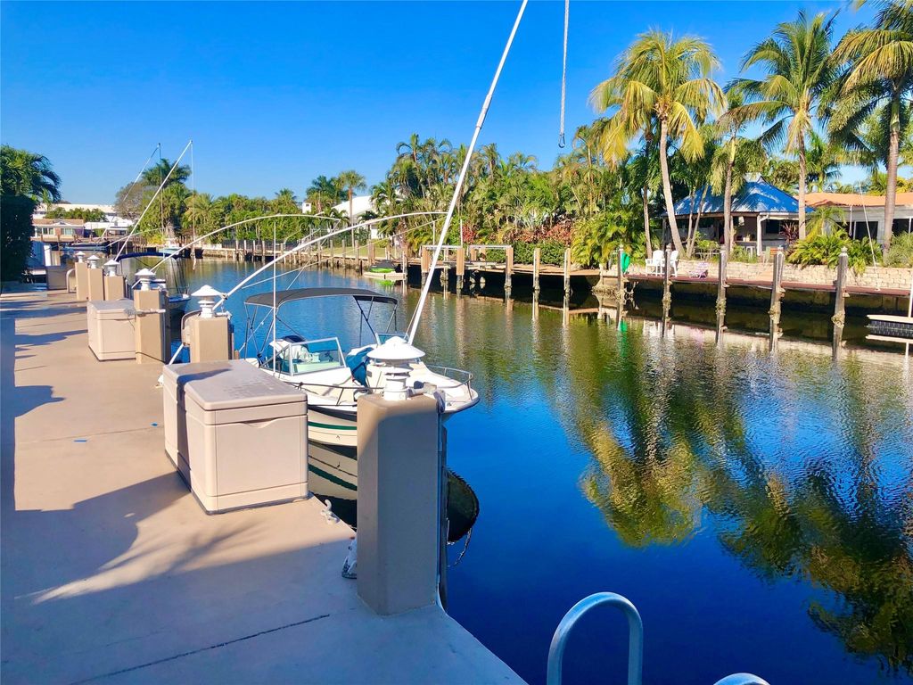 Photo of 2811 NE 51st Street #7, Fort Lauderdale, FL 33308 (MLS # F10485318)