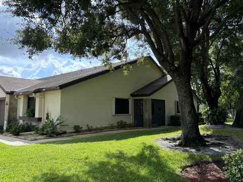 A home in Royal Palm Beach