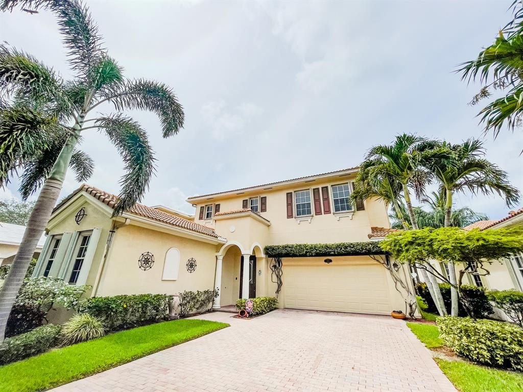 Photo of 163 Via Rosina, Jupiter, FL 33458 (MLS # R10728865)