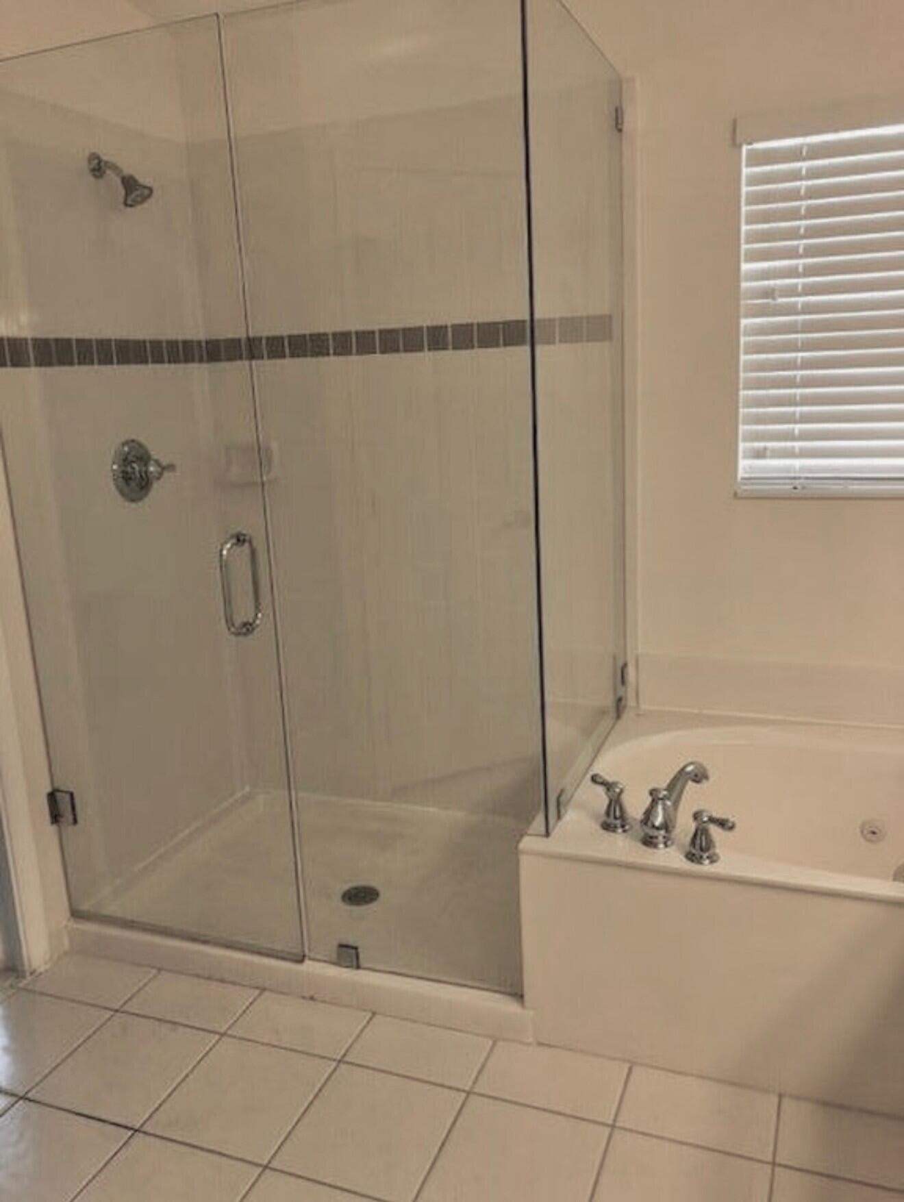 View photos, virtual tours, details... 9715 Darlington Place 9715