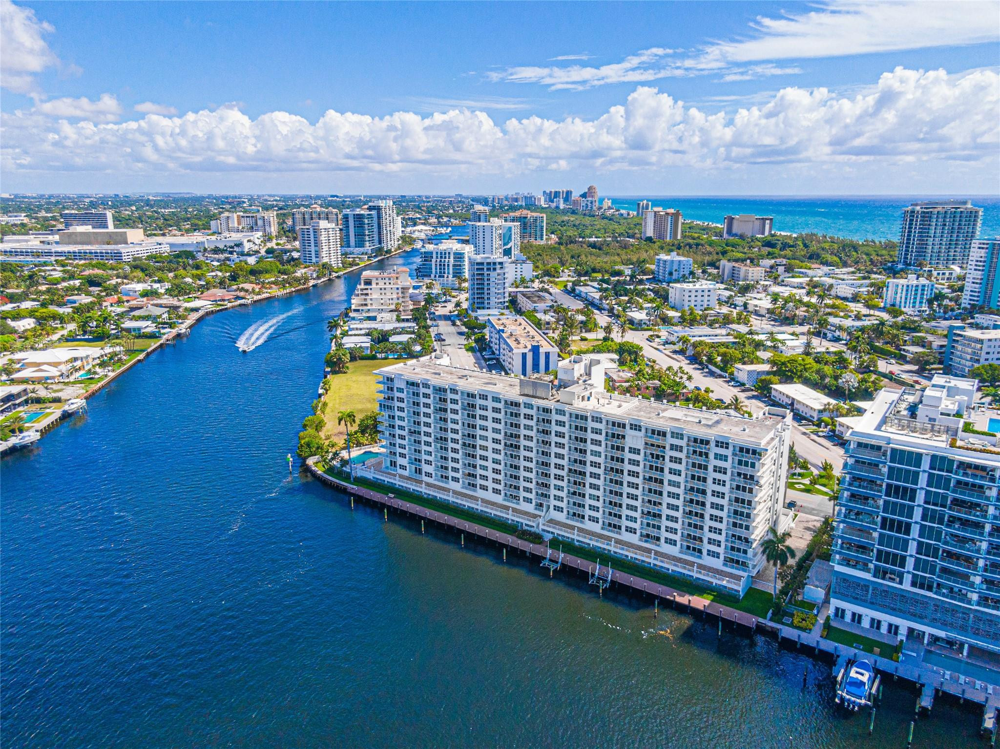 BAYSHORE TOWERS - Residential Lease