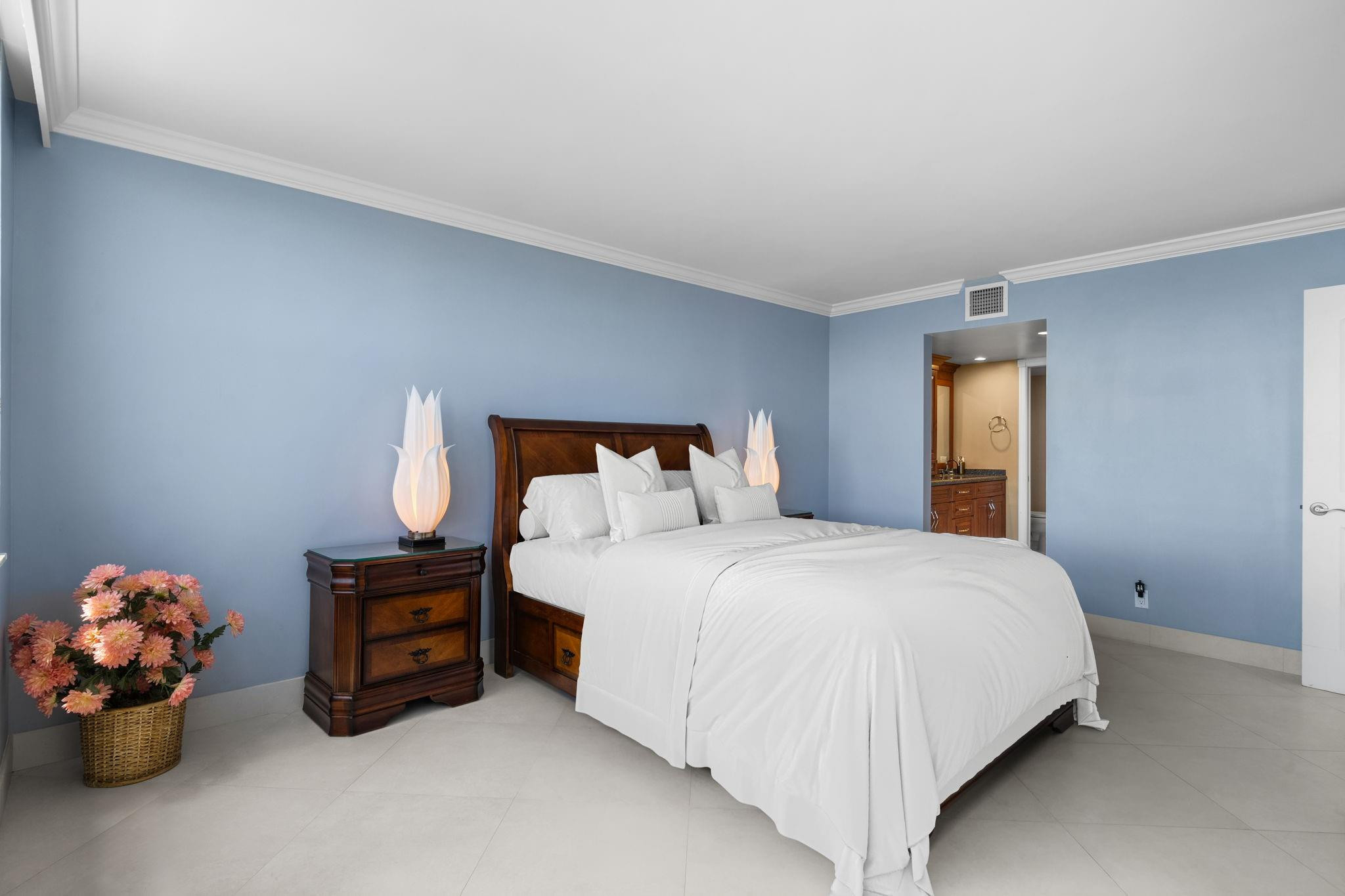 BAYSHORE TOWERS - Residential Lease