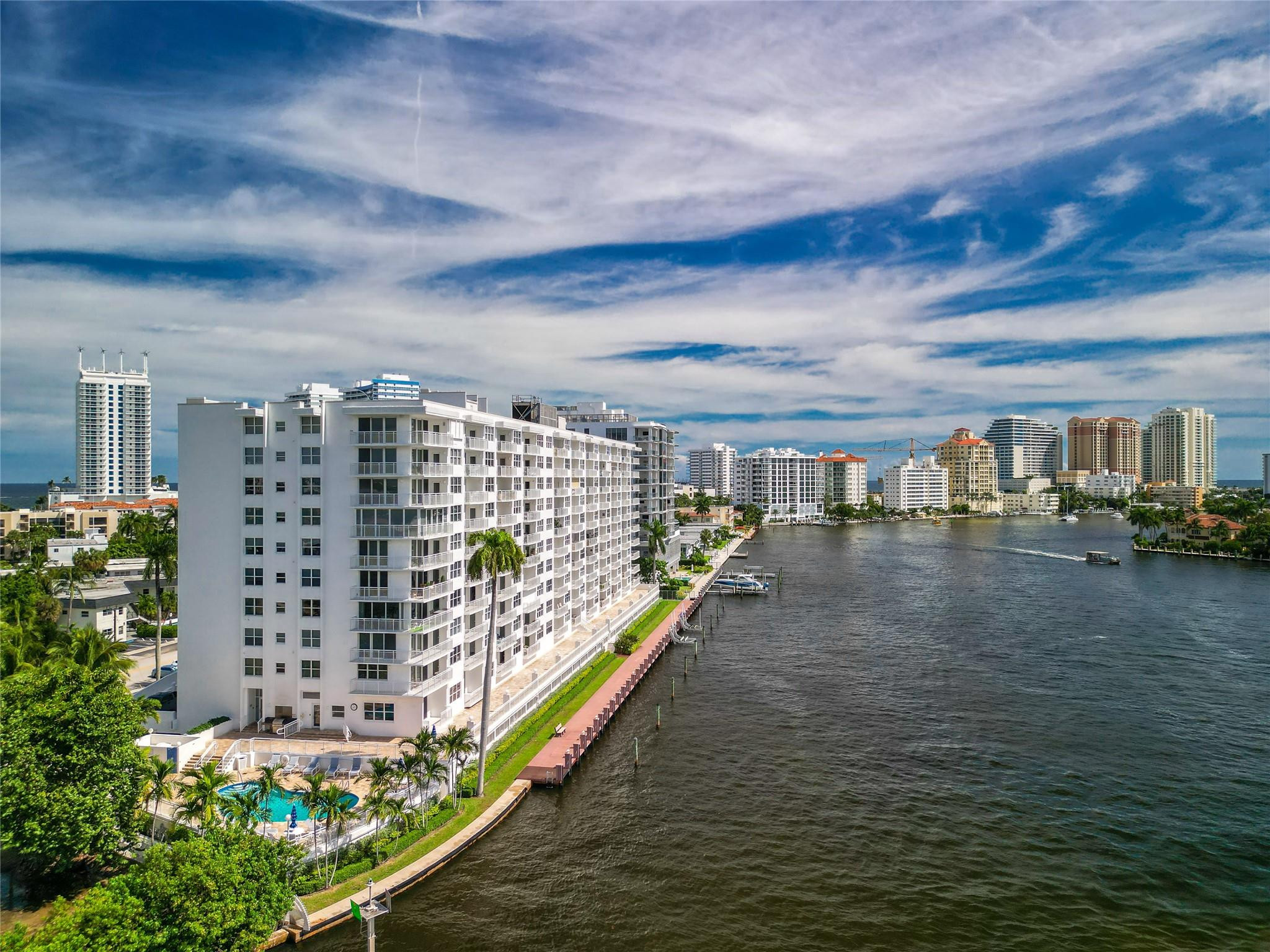 BAYSHORE TOWERS - Residential Lease