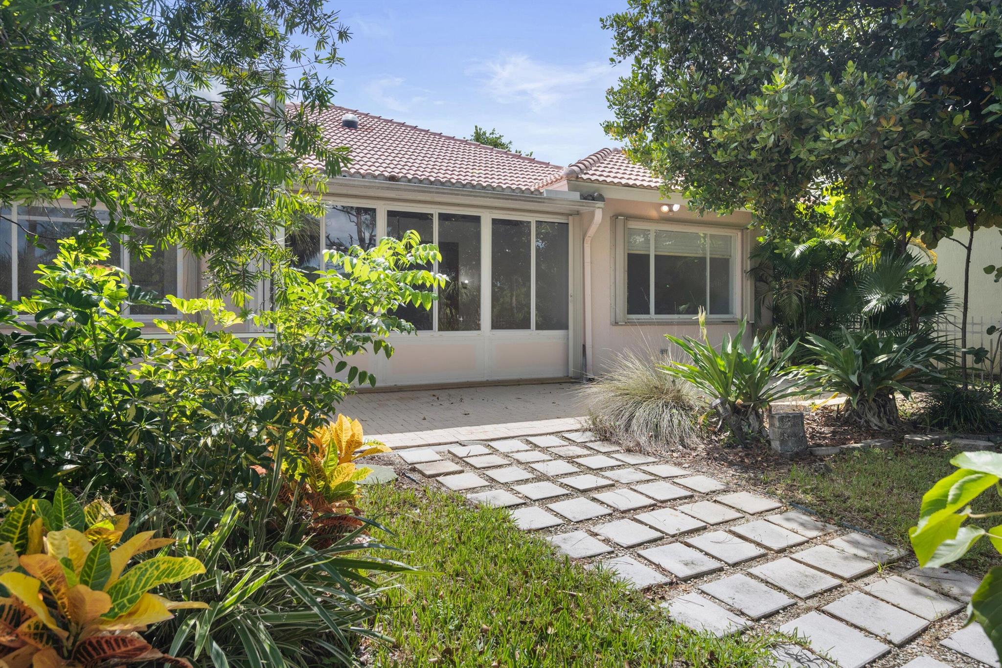 BAYWINDS RPD 1 - Residential Lease