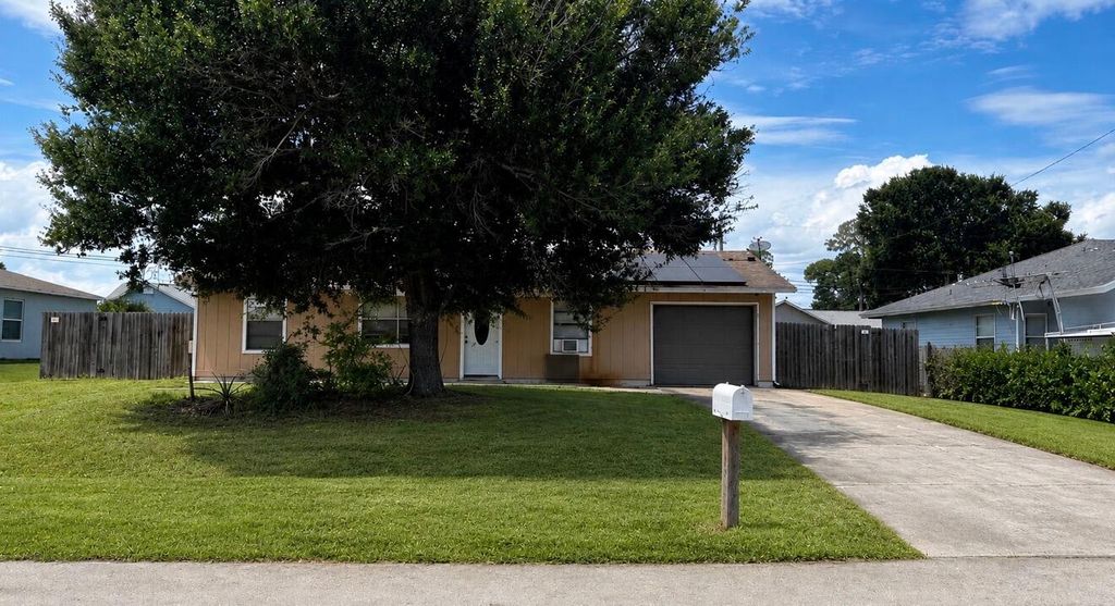 Photo of 1271 SW Porter Road, Port Saint Lucie, FL 34953 (MLS # B26034939)