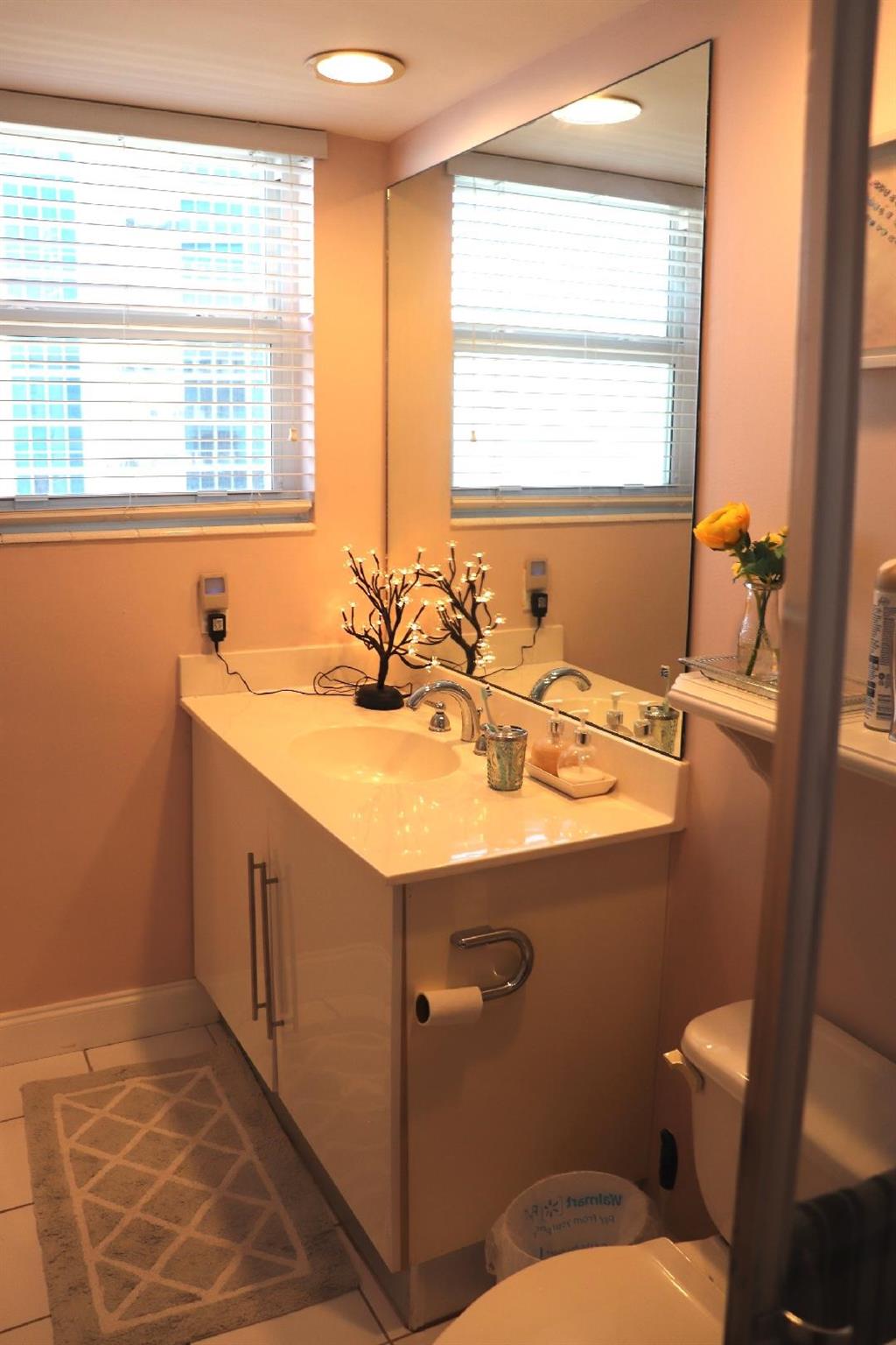 Residences On Hollywood Beach - Residential Lease