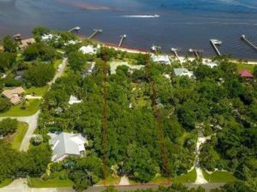 COMPLETED IN 2000, THIS EXCEPTIONAL RIVERFRONT RESIDENCE AFFORDS GRACIOUS OLD WORLD ELEGANCE IN THE STYLE OF ADDISON MIZNER. FINE DETAILING AND SUPERB WORKMANSHIP ARE THE HALLMARKS OF THIS IMPECCABLE HOME. STATELY MAHOGANY DOUBLE DOOR ENTRY, MASSIVE CAST STONE COLUMNS, POLISHED MARBLE FLOORING, LIVING ROOM THAT CAPTURES RIVER VISTA'S, FULL SIZE BILLIARD ROOM, EXERCISE ROOM. ALL OF THIS ON 2.57 ACRES. ALL SIZES, TAXES, HOA APPROXIMATE.