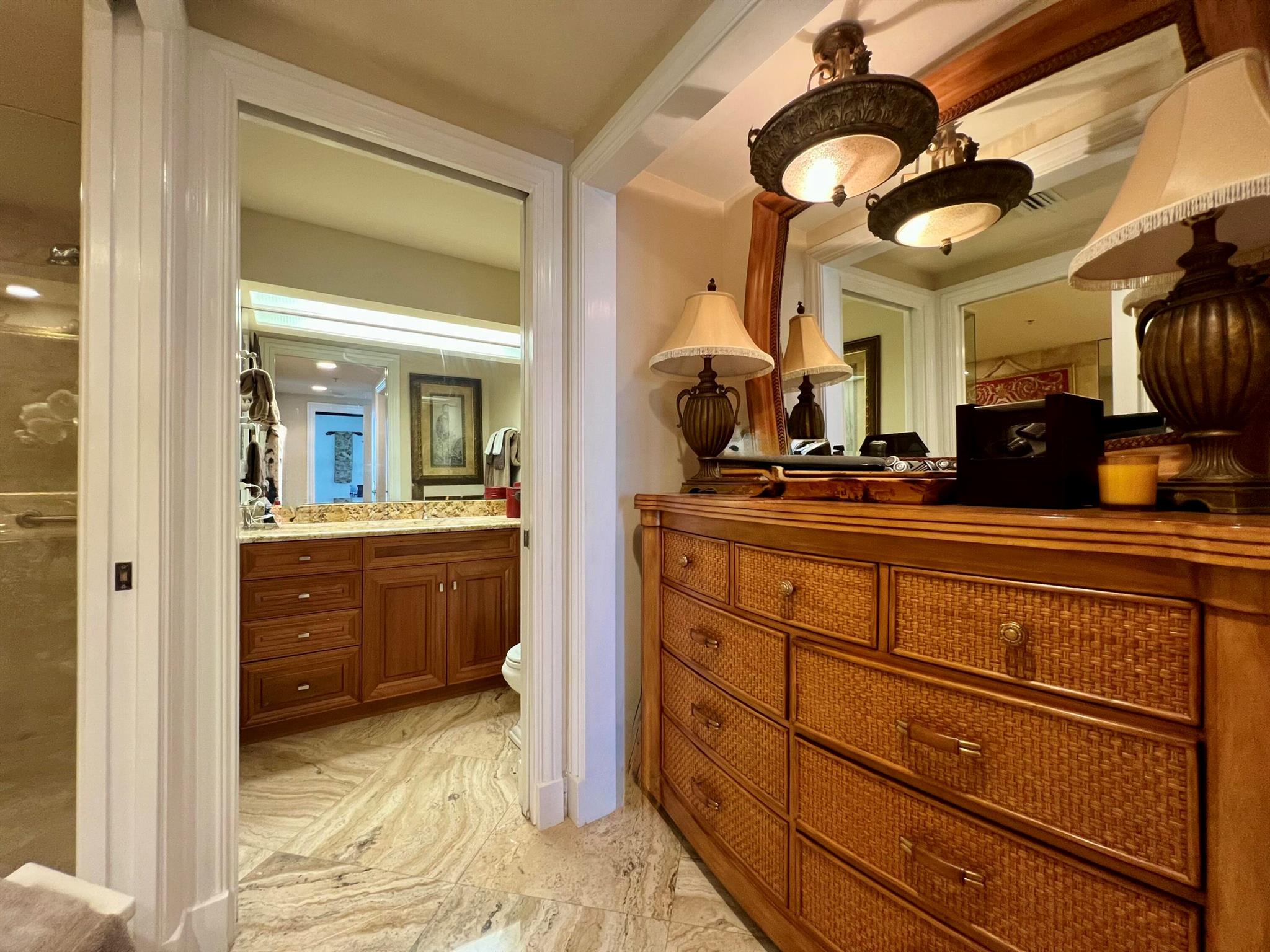ALTAMIRA AT N HUTCHINSON - Residential