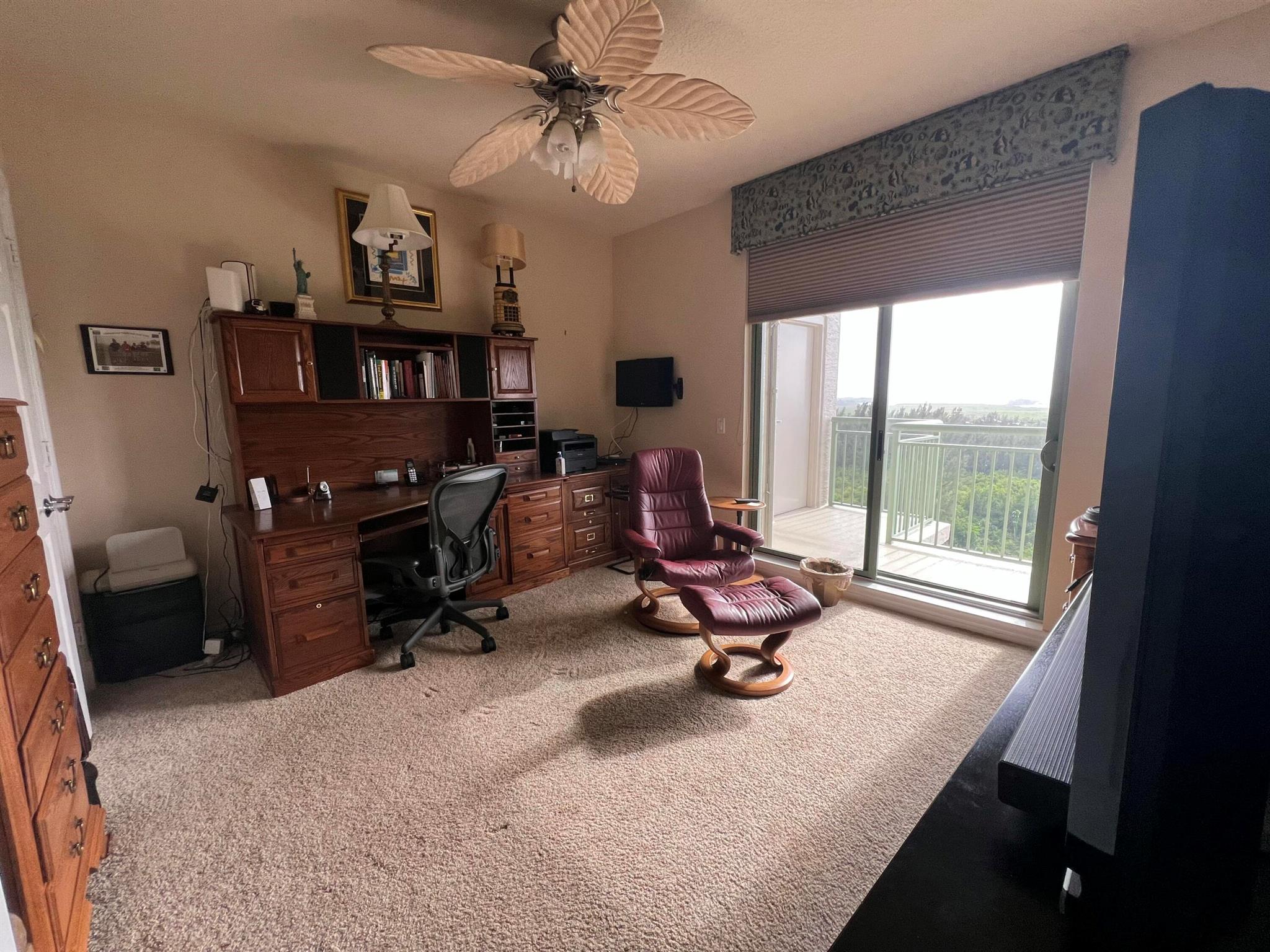 ALTAMIRA AT N HUTCHINSON - Residential