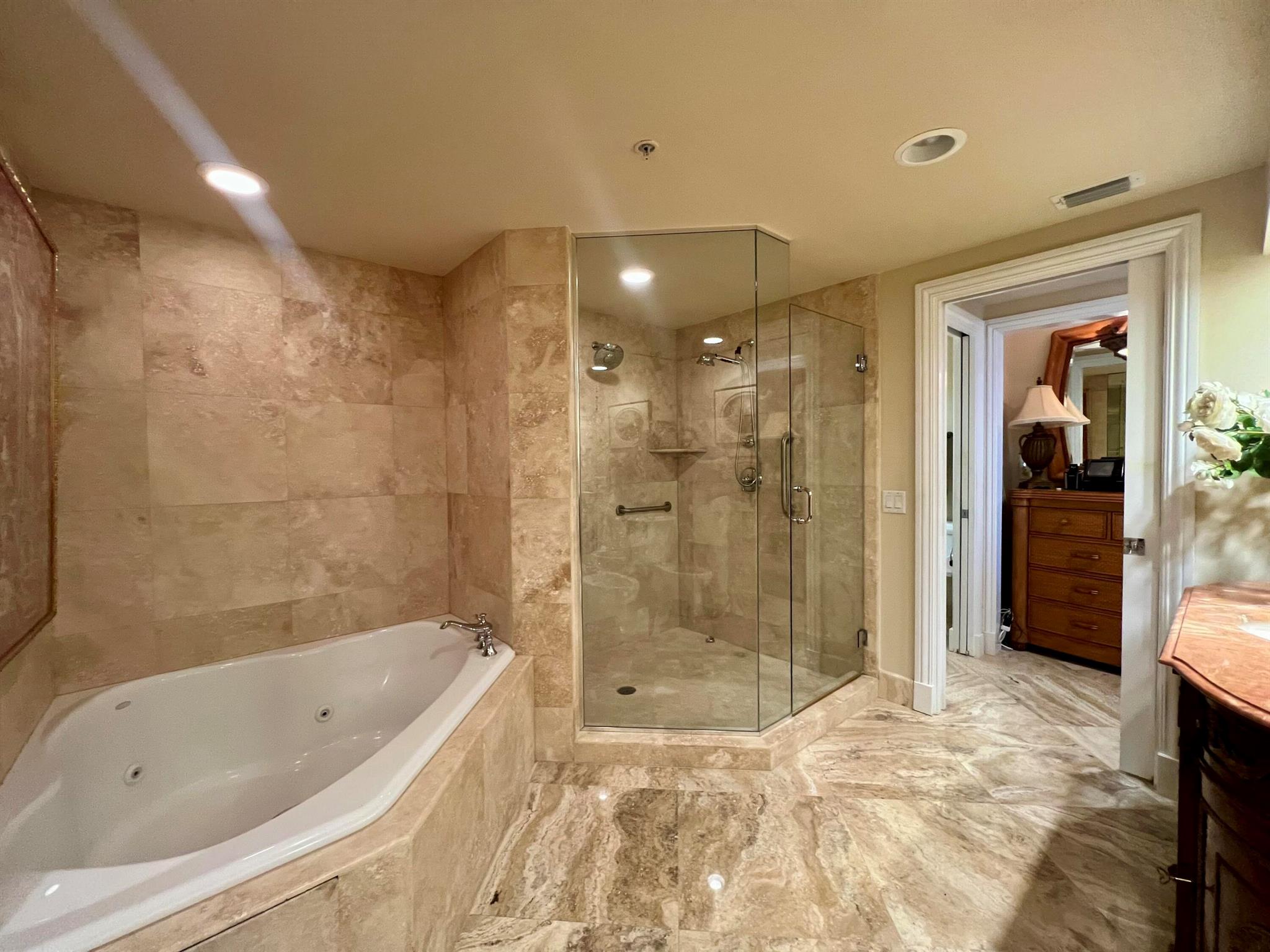 ALTAMIRA AT N HUTCHINSON - Residential