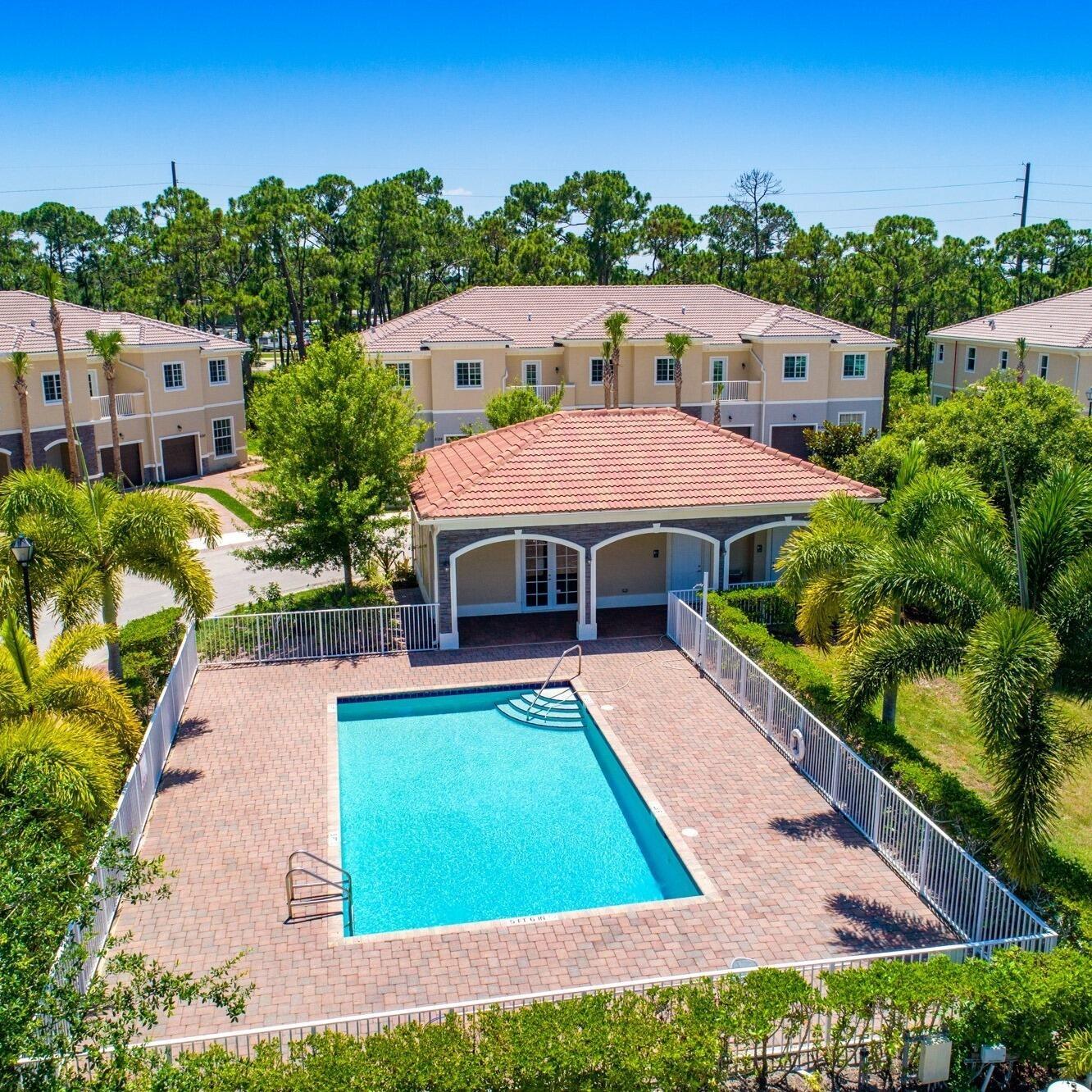 HERITAGE ENCLAVE - Residential Lease