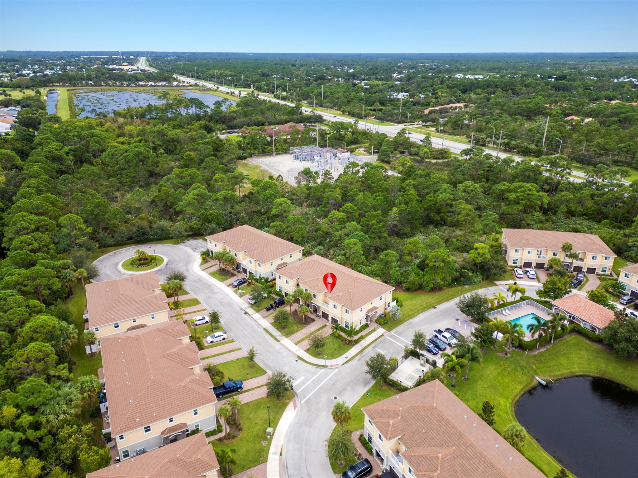 HERITAGE ENCLAVE - Residential Lease